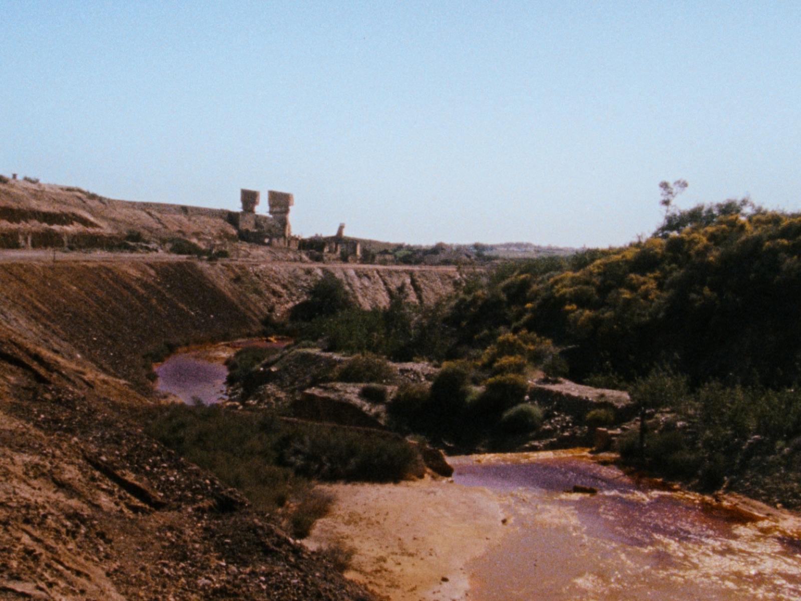Último Canto — mina paisagem